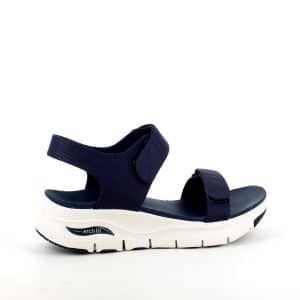 Blå sandal fra Skechers med ekstra svangstøtte - 40