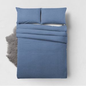 Ensfarvet sengesæt i mikrofibre, blå 140 x 220 cm