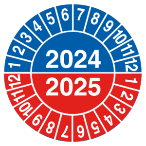 Kalibreringsmærke år 2024/2025 i rød og blå