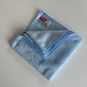 MIKROFIBERKLUD, BLÅ 32 X 32 CM (Restsalg)