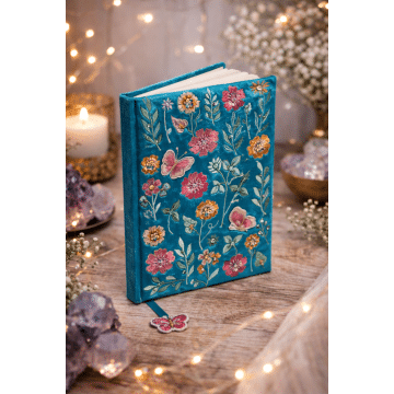 Notesbog blå velour med broderede blomster - Notesbøger - GodKarmaShop