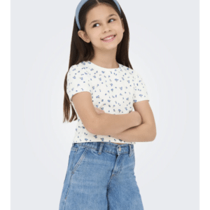KIDS ONLY top i hvid med blå blomster til piger